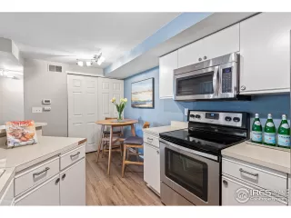 Photo #6: 943288 Listing 