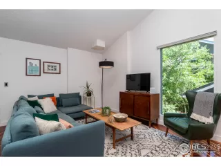 Photo #5: 943311 Listing 