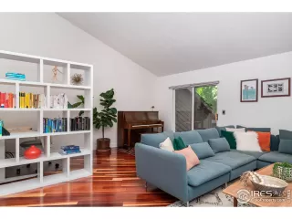 Photo #6: 943311 Listing 