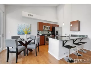 Photo #6: 943335 Listing 