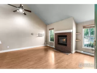 Photo #2: 943407 Listing