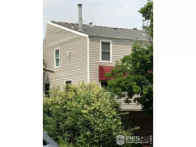 MLS: 943418 Condo For Sale