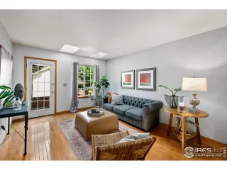 Photo #3: 943468 Listing