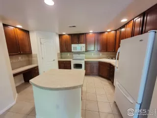 Photo #1: 943482 Listing