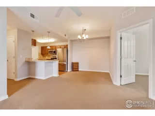 Photo #4: 943493 Listing