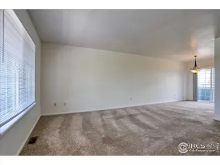 Photo #4: 943544 Listing