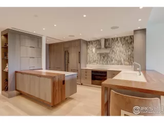 Photo #1: 943558 Listing