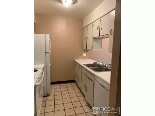 Photo #4: 943578 Listing