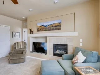 Photo #5: 943659 Listing