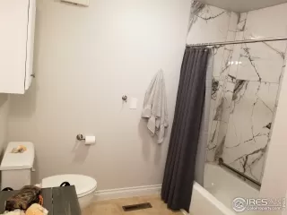 Photo #4: 943712 Listing