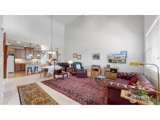 Photo #3: 943795 Listing