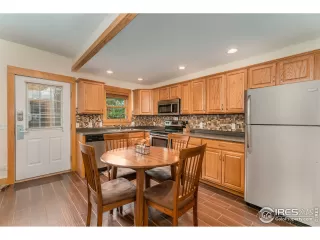 Photo #2: 943892 Listing