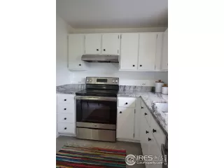 Photo #4: 943902 Listing