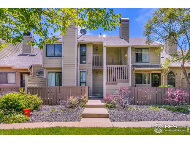 MLS: 943912 Condo For Sale
