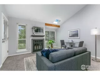 Photo #6: 943912 Listing 