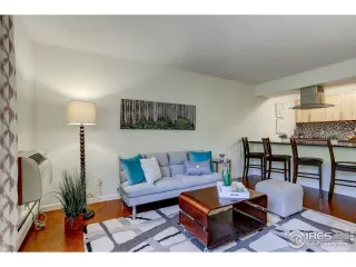 Photo #6: 943929 Listing