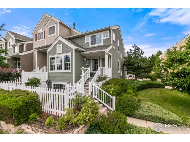 MLS: 943933 Condo For Sale