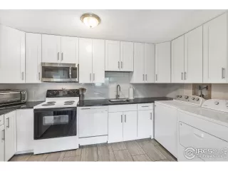 Photo #3: 943954 Listing 