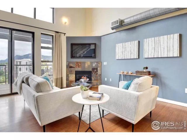 MLS: 943993 Condo For Sale