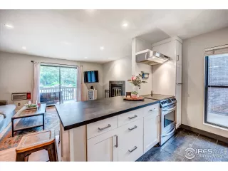 Photo #4: 944041 Listing 