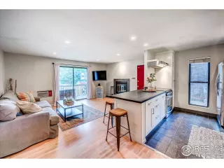 Photo #6: 944041 Listing 