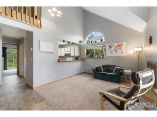 Photo #3: 944065 Listing