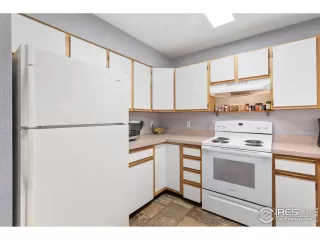 Photo #6: 944065 Listing