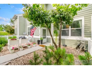 Photo #1: 944138 Listing