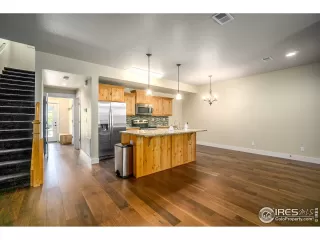 Photo #2: 944212 Listing