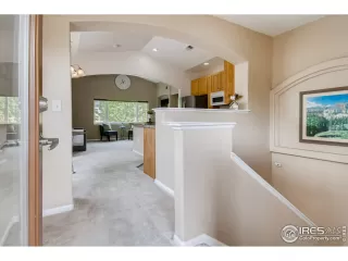 Photo #3: 944233 Listing