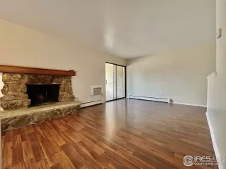 Photo #6: 944258 Listing