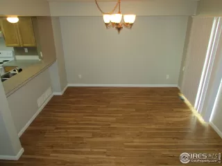 Photo #5: 944266 Listing 