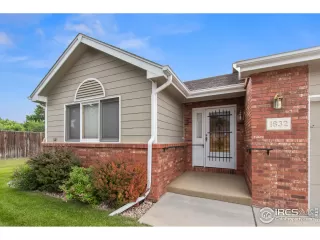 Photo #2: 944284 Listing