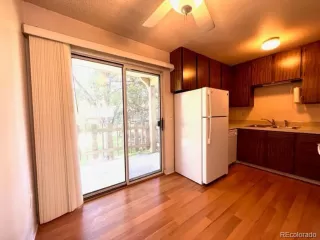 Photo #5: 9443281 Listing