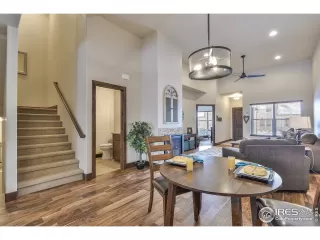 Photo #6: 944347 Listing