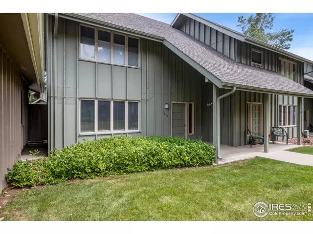 MLS: 944349 Condo For Sale