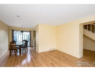 Photo #6: 944349 Listing