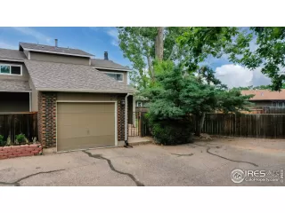 Photo #2: 944405 Listing