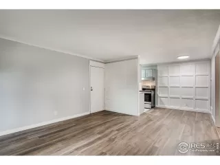 Photo #6: 944447 Listing 