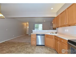 Photo #2: 944475 Listing