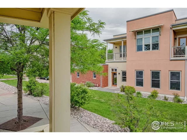 MLS: 944476 Condo For Sale