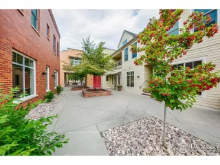 Photo #4: 944476 Listing