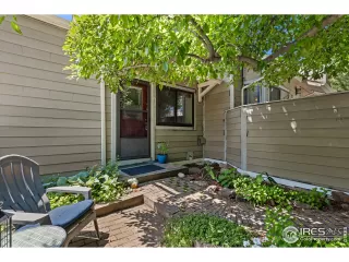 Photo #2: 944529 Listing 