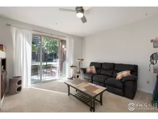 Photo #2: 944532 Listing