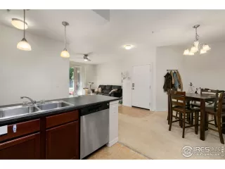 Photo #3: 944532 Listing