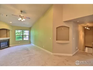 Photo #5: 944555 Listing