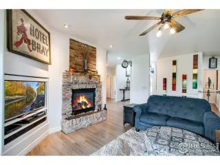 Photo #5: 944562 Listing 