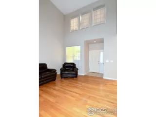 Photo #3: 944565 Listing