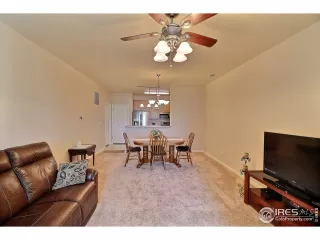 Photo #4: 944644 Listing