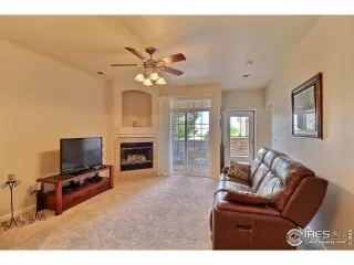 Photo #5: 944644 Listing